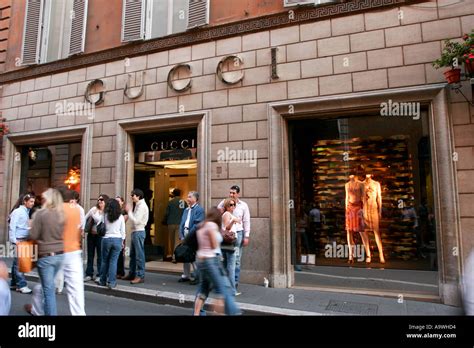 gucci outlet florenz|gucci outlet in rome italy.